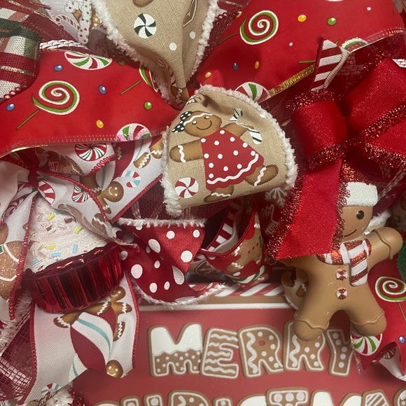 Extra Large Hand Crafted Christmas Gingerbread and Cupcake Wreath - Picture 7 of 7